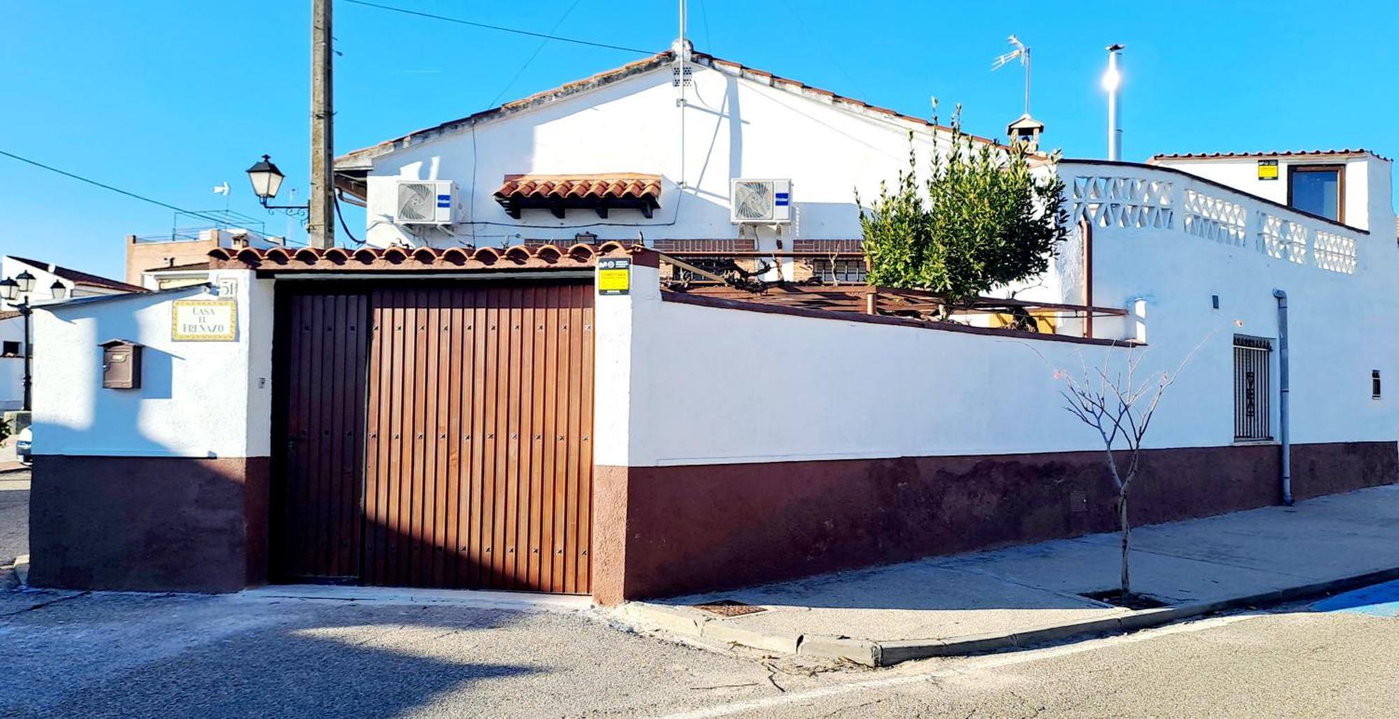 Casa El Frenazo Guest House Garciotum Exterior photo
